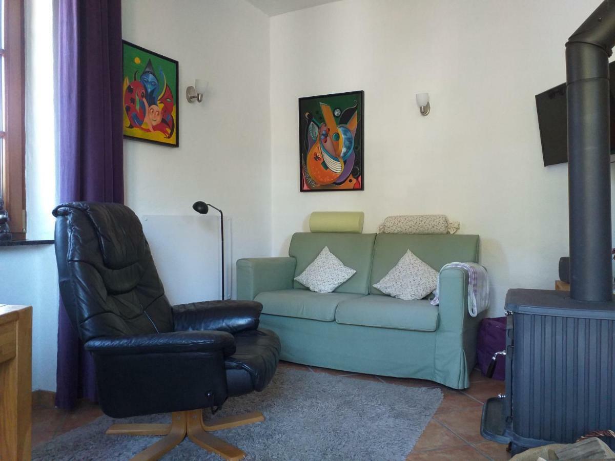 Vakantiehuis "Het Rode Huis" Treis-Karden Ngoại thất bức ảnh